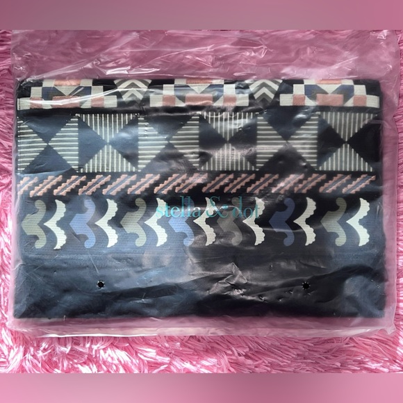 STELLA & DOT CLUTCH - Picture 4 of 7